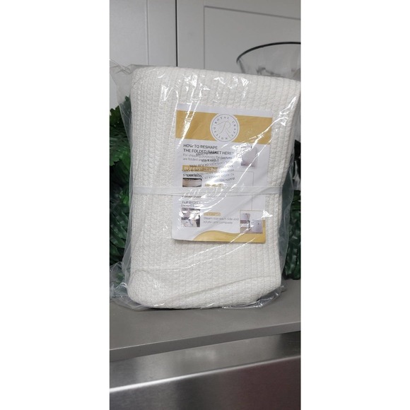 The Folded Basket Royal Craft Design Hamper - Picture 3 of 4